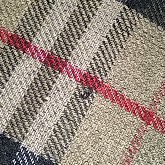 Burberry Fringe Scarf w/ Wristlet & Eyeglass Case - Picture 17 of 17